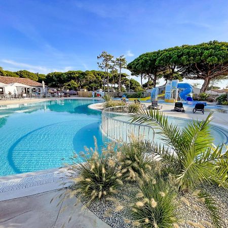 Camping Le Suroit Le Bois-Plage-en-Re Exterior photo